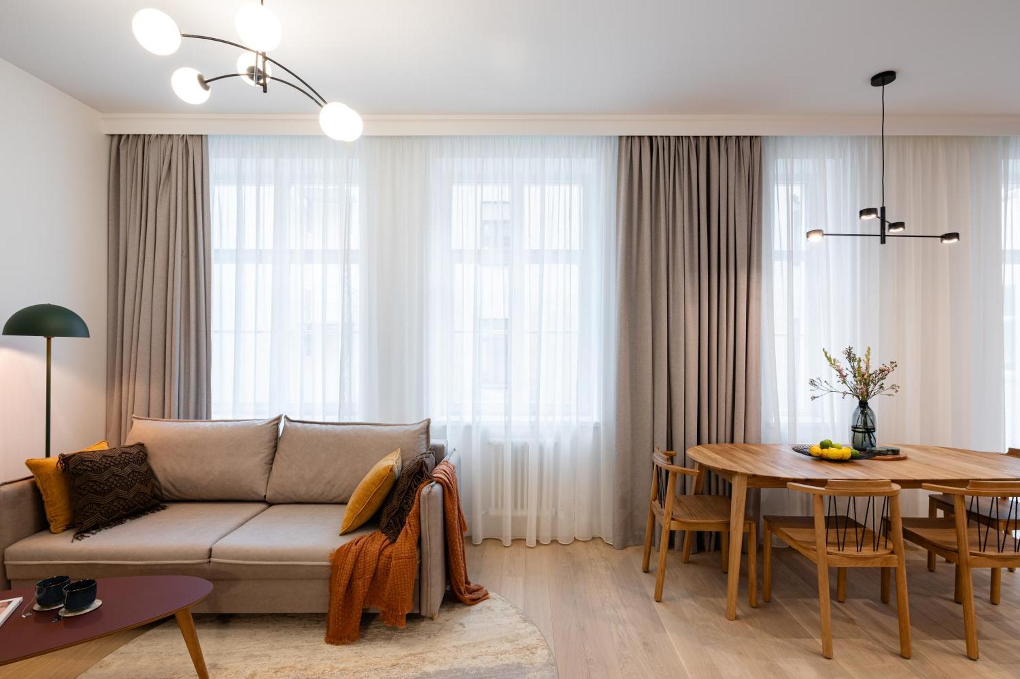 Raina Boulevard Exclusive Design By The Park Lägenhet *